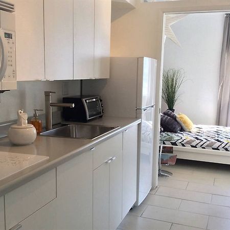 Modern Downtown Condo Палм-Спрингс Экстерьер фото